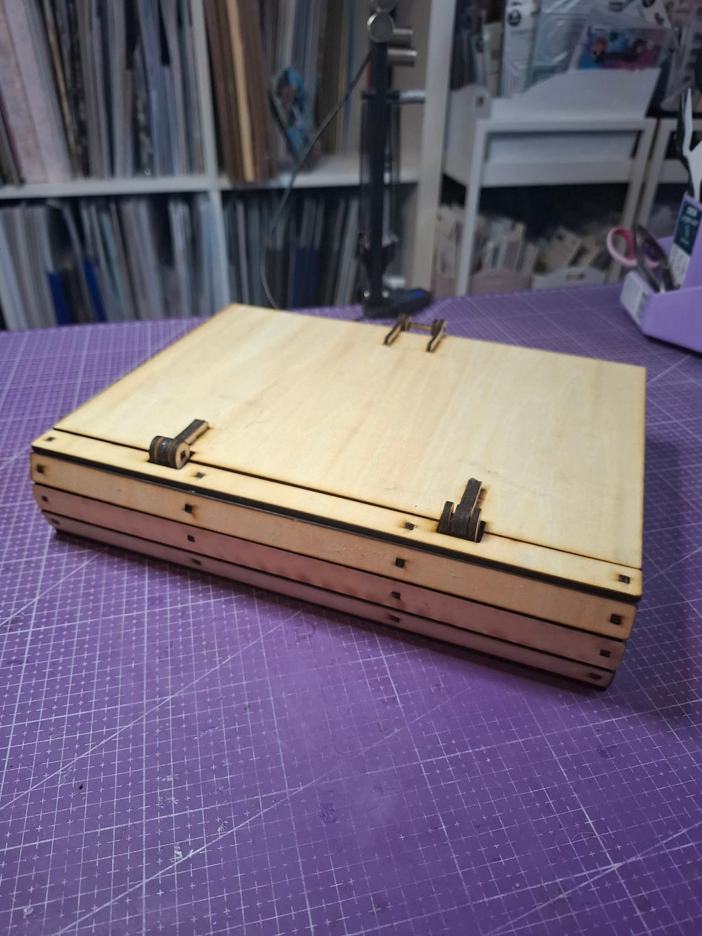 Boite livre en bois